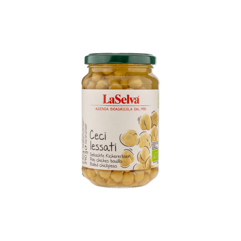 A can of LaSelva Boiled Chickpeas
